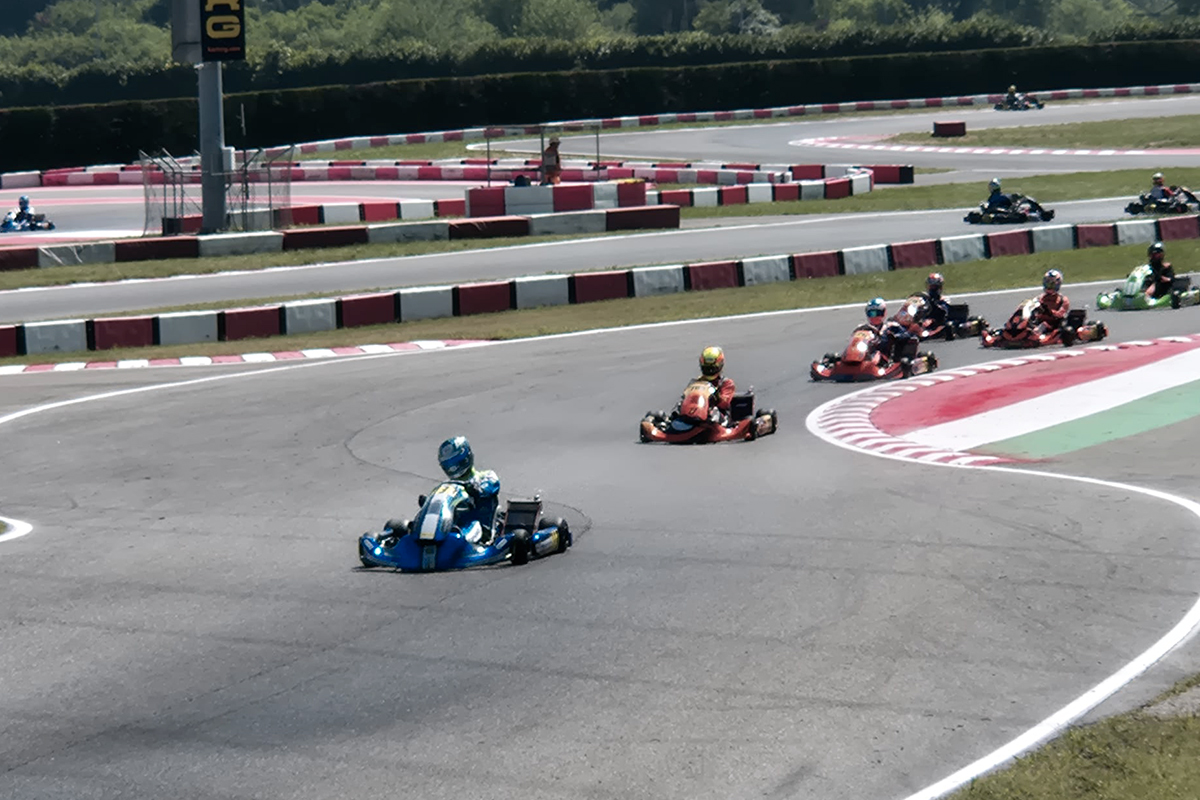 https://eventidelgarda.it/wp-content/uploads/2026/04/desenzano-vedere-kart.jpg