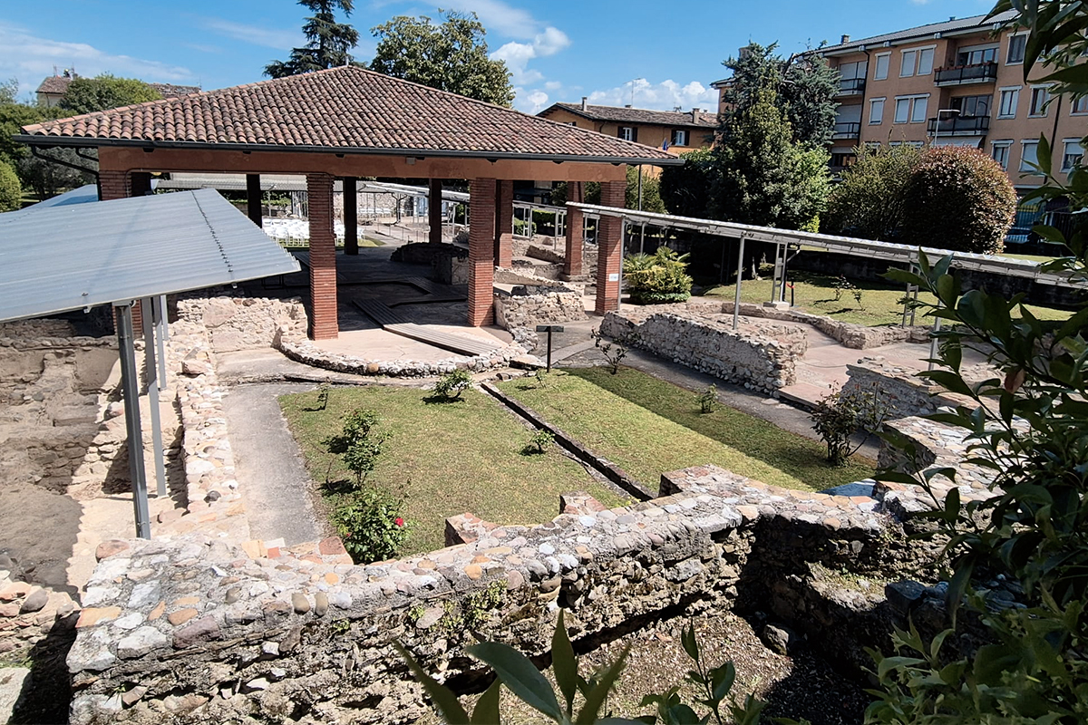 https://eventidelgarda.it/wp-content/uploads/2026/04/desenzano-vedere-villa-romana.jpg